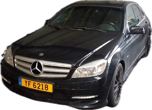 Mercedes C klasse AMG 204.  2007 2012 xenon voorkop, Gebruikt, Voor, Mercedes-Benz, Ophalen of Verzenden