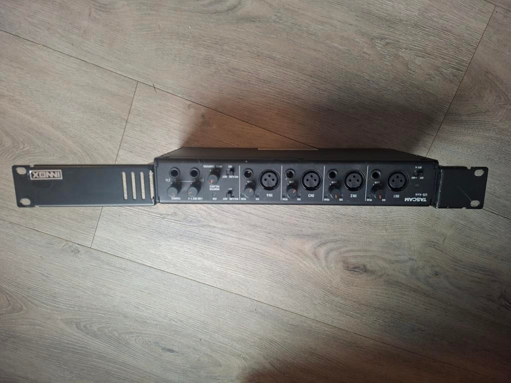 Tascam US-4x4 MIDI Interface - Perfect voor Studio!, Muziek en Instrumenten, Midi-apparatuur, Gebruikt, Ophalen