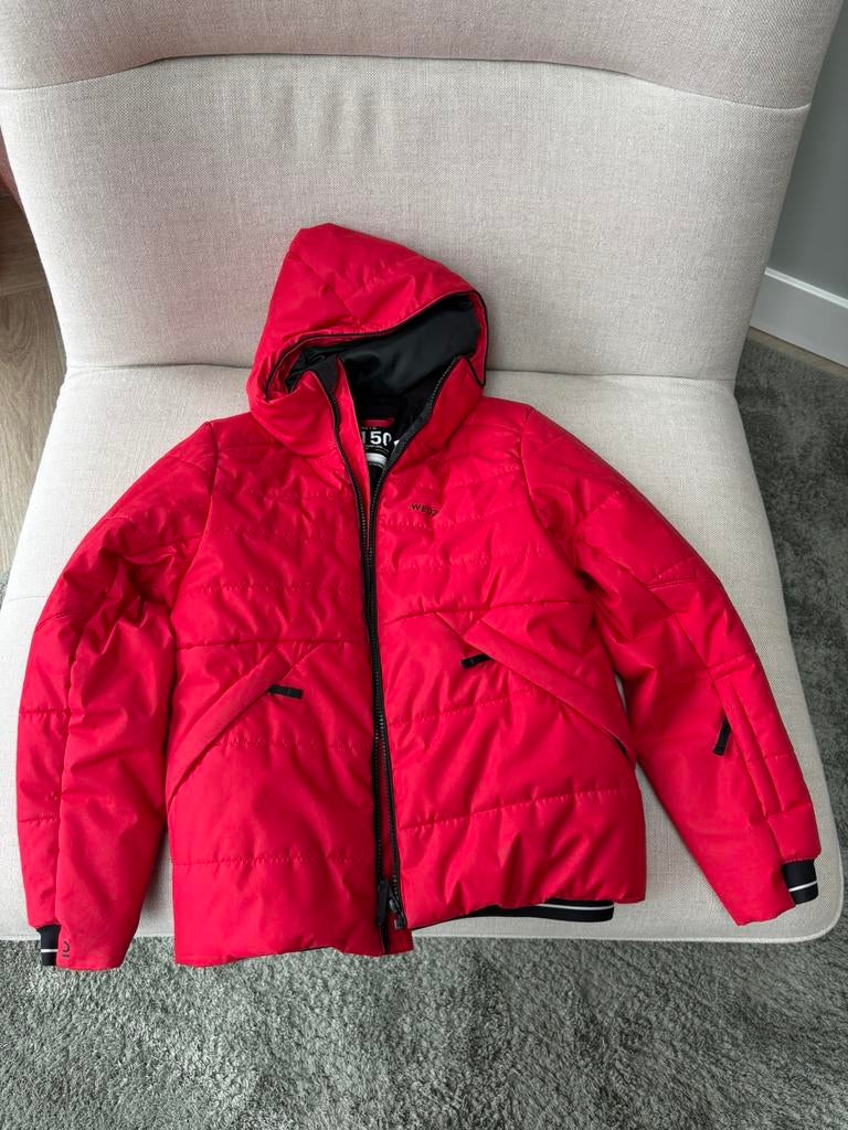Ski jas jongen rood maat 140, Kinderen en Baby's, Ophalen of Verzenden, Zo goed als nieuw, Jongen, Jas