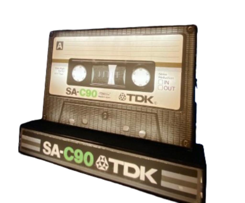 Jaren 80 LED DJ meubel huren Cassette Tape, Muziek en Instrumenten, Dj-sets en Draaitafels, Ophalen, Zo goed als nieuw, Dj-set