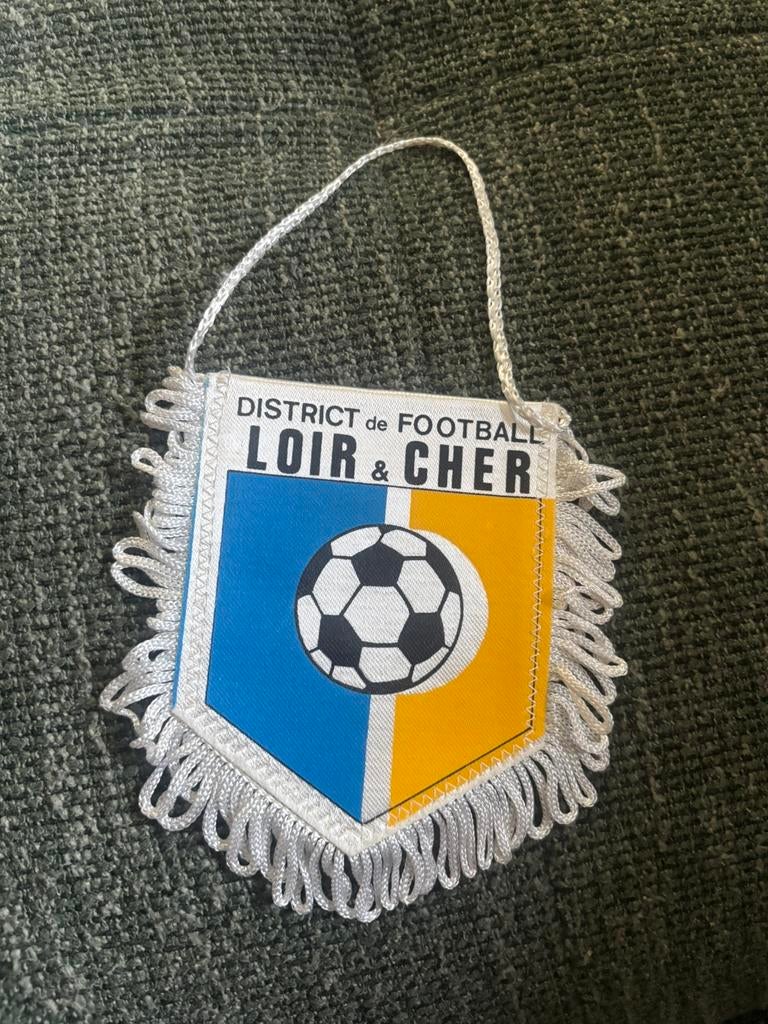 Frankrijk voetbal district vaantje, Ophalen of Verzenden, Zo goed als nieuw, Buitenlandse clubs, Vaantje of Sjaal