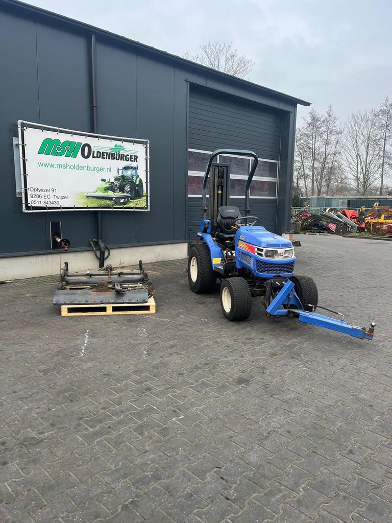 Iseki TM 3240 minitractor met fronthef, Zakelijke goederen, Agrarisch | Tractoren, Gebruikt, 2500 tot 5000, Tot 80 Pk, Ophalen