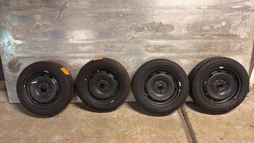 Mini Cooper F56 winterbanden winterset 175/65r15, Auto-onderdelen, Ophalen, 14 inch, Gebruikt, 175 mm