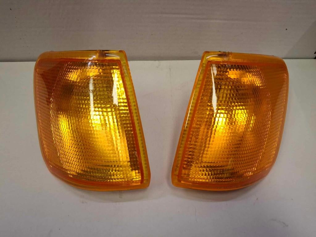 Ford Fiesta Mk3 knipperlicht voor links rechts NIEUW Aric!, Verzenden, Nieuw