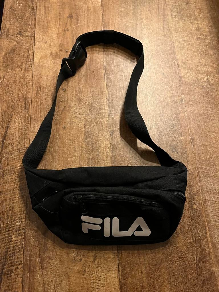 Zwarte Fila Heuptas, Sieraden, Tassen en Uiterlijk, Ophalen of Verzenden, Zo goed als nieuw, Zwart, Overige merken