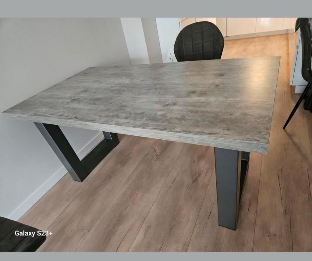 Eettafel met metalen poten 160x90, Huis en Inrichting, Tafels | Eettafels, Ophalen, 100 tot 150 cm, Overige materialen, 50 tot 100 cm