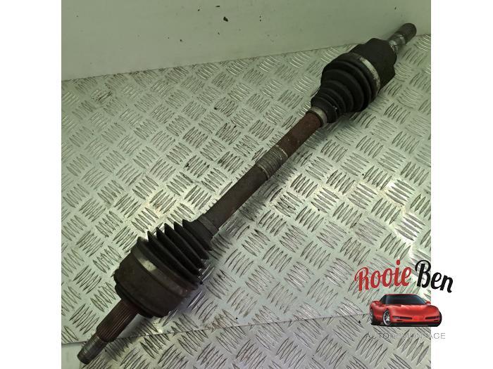 Aandrijfas links-voor van een Renault Master, Gebruikt, -, Renault, -