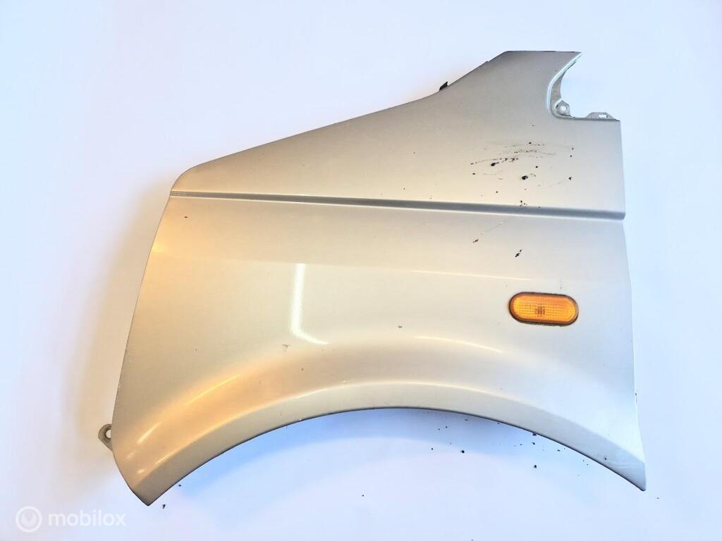 Spatbord links Volkswagen Transporter T5 ('03-'09), Gebruikt, Volkswagen, Ophalen of Verzenden, Volkswagen