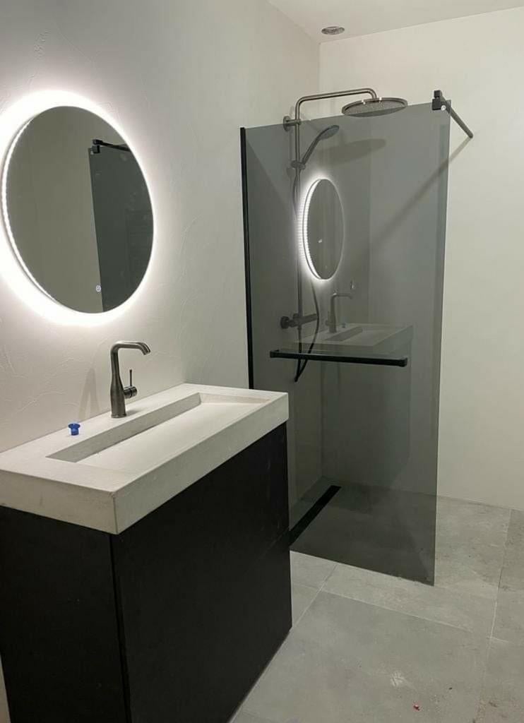 Betoncire badkamer wanden (0647542675), Stucwerk