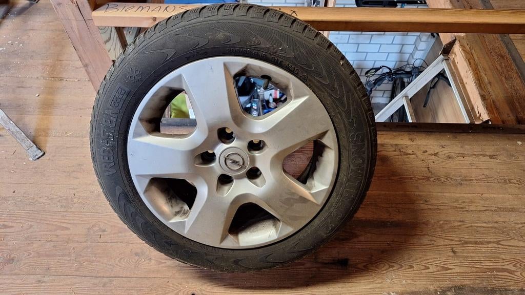 Opel Astra Winterbanden met Velg 16 inch, Auto-onderdelen, Ophalen, Gebruikt, 16 inch, Banden en Velgen