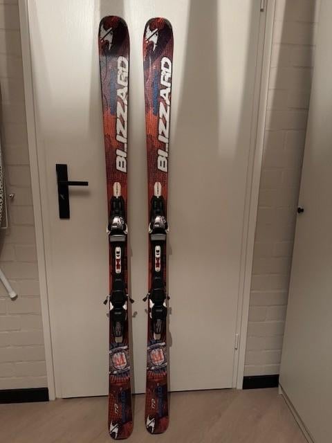 Ski's Blizzard Magnum 8.0 ti + Marker 12.0 Power S binding, 160 tot 180 cm, Gebruikt, Skiën, Ski's