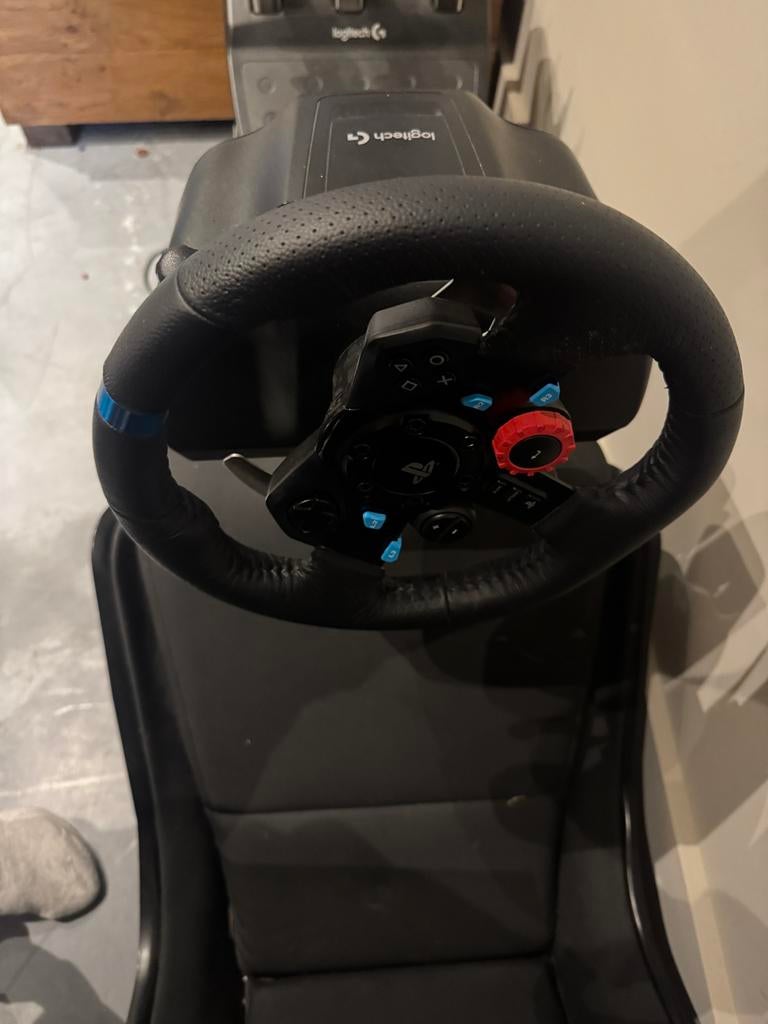 Playseat F1 met Logitech stuur en pedalen, Spelcomputers en Games, Spelcomputers | Overige, Nieuw, Ophalen of Verzenden