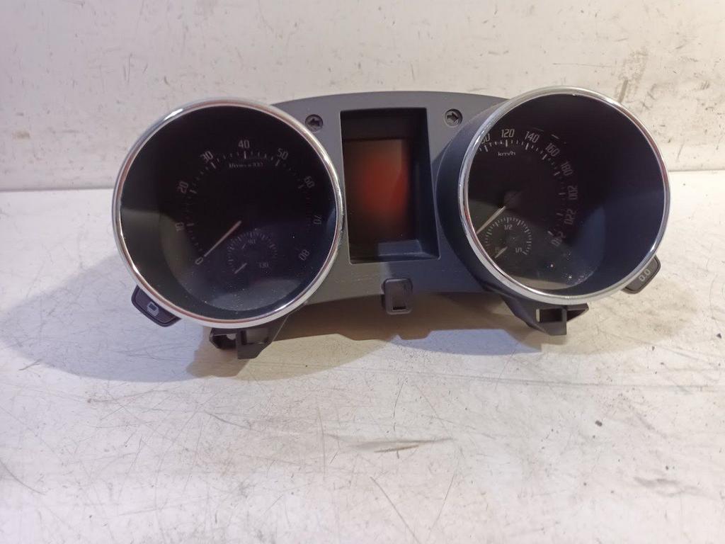 Cockpit Skoda Yeti, Auto-onderdelen, Dashboard en Schakelaars, Onderdelen@venauto.nl, Van der Ven Autorecycling B.V., Gebruikt