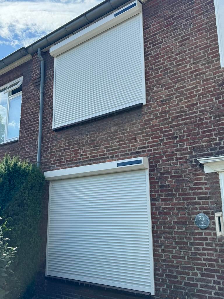 Solar rolluiken, Doe-het-zelf en Verbouw, Rolluiken, Ophalen of Verzenden, Zo goed als nieuw, Wit, 200 cm of meer