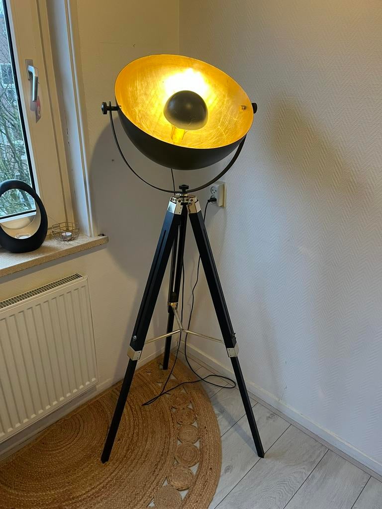 Mooie vloerlamp Leen Bakker, Huis en Inrichting, Lampen | Vloerlampen, Ophalen of Verzenden, Zo goed als nieuw, 150 tot 200 cm