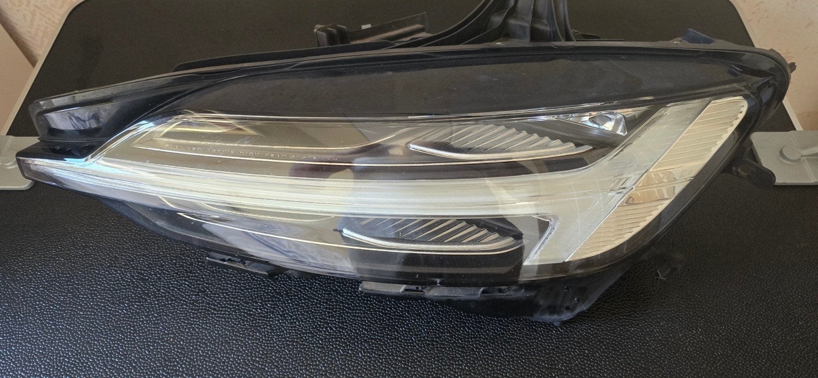 Volvo koplamp Full LED Active High Beam links (32314178), Ophalen of Verzenden, Gebruikt, Volvo