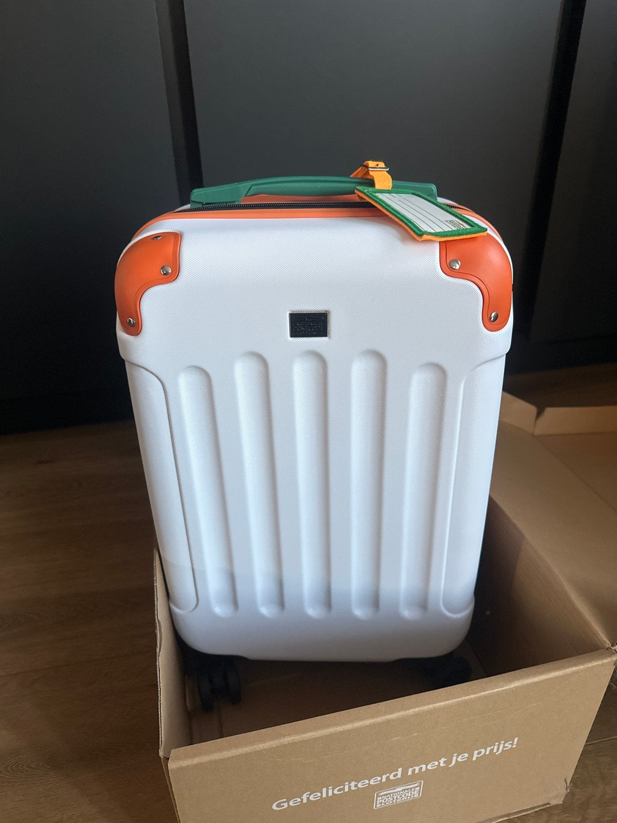 Nieuwe handbagage koffer, Sieraden, Tassen en Uiterlijk, Koffers, 50 tot 60 cm, Hard kunststof, Nieuw, Ophalen of Verzenden