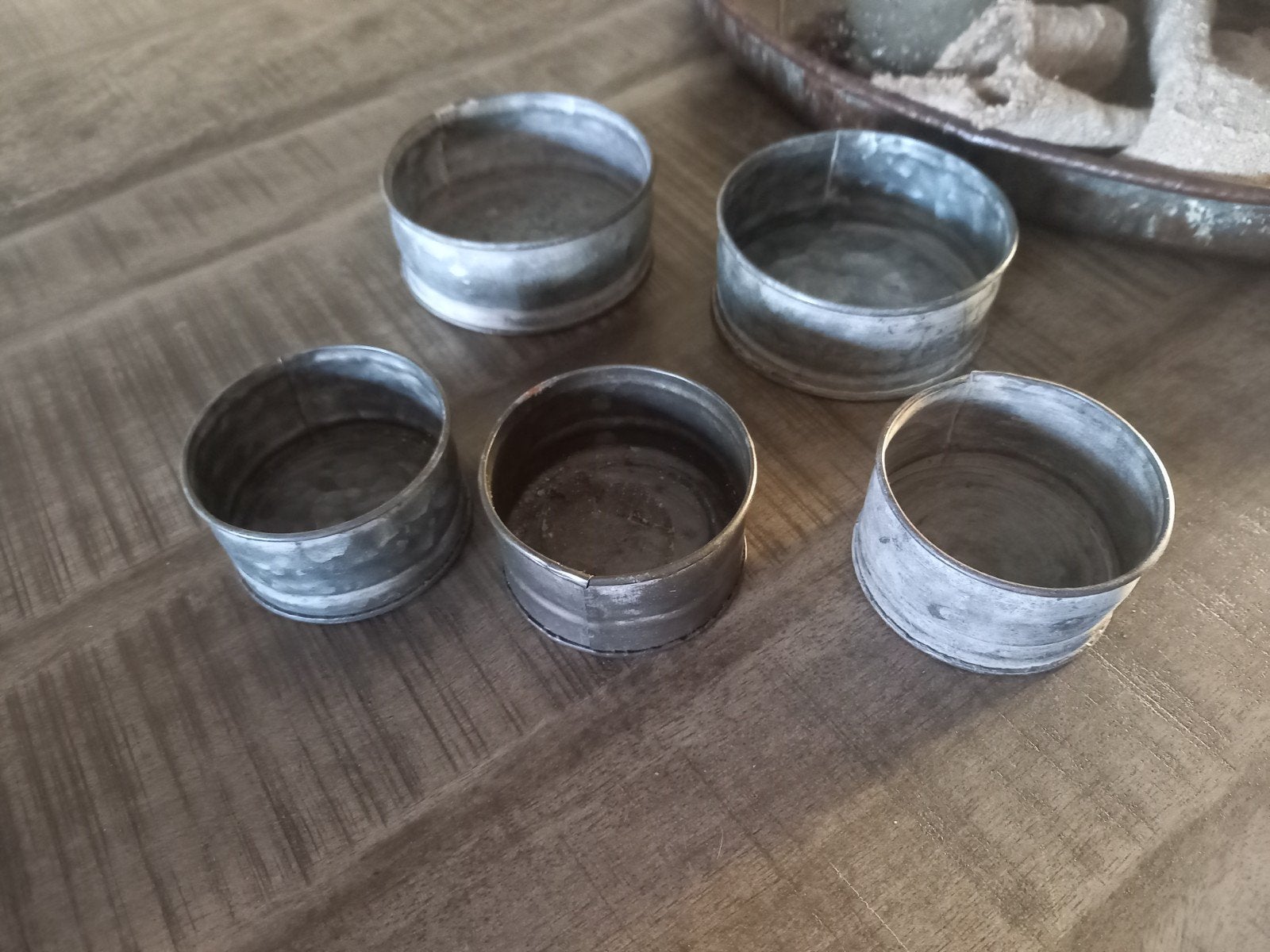*** Stoer en sober *** ijzeren bakjes waxinelichtjes, Ophalen of Verzenden