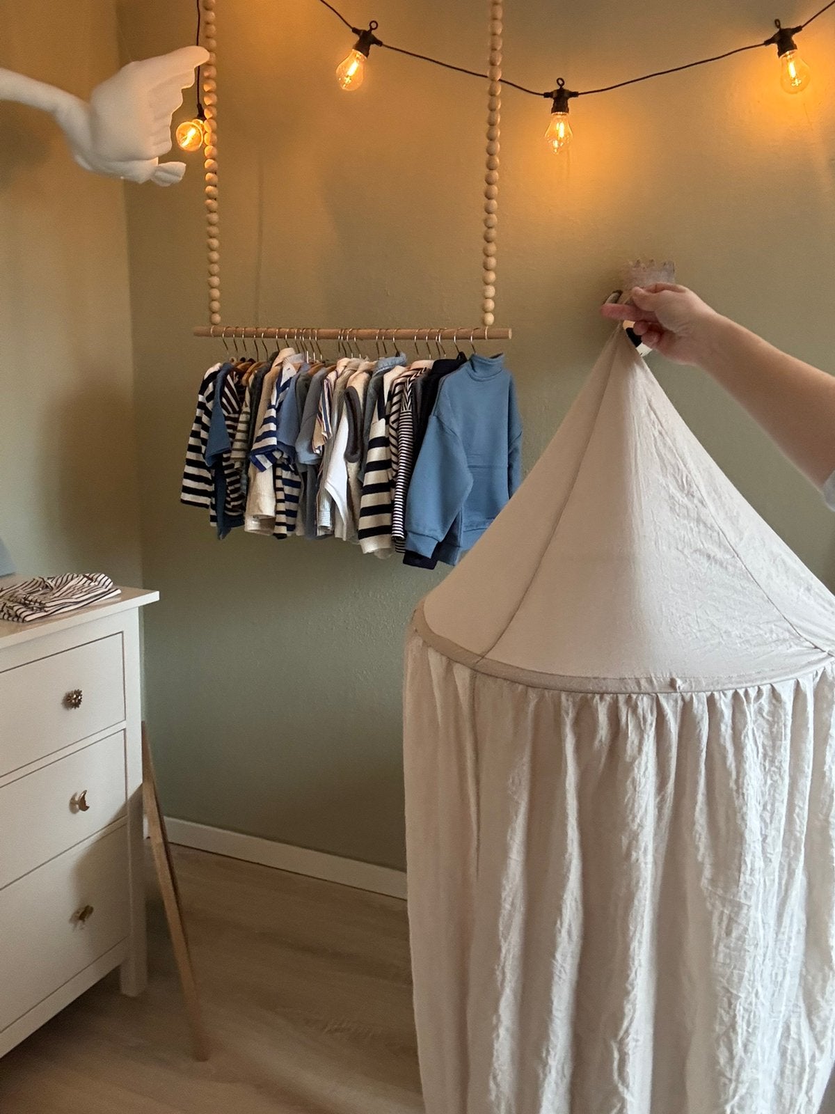 Beige klamboe! Kinderkamer, Ophalen, Zo goed als nieuw, Klamboe