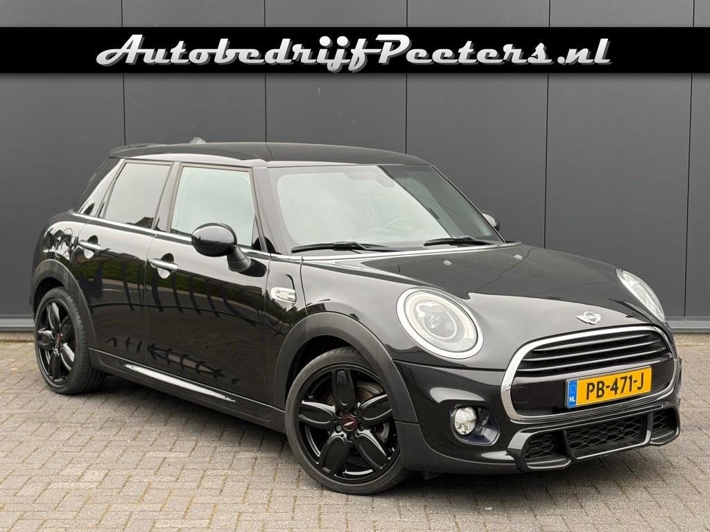 Mini COOPER 1.5 JCW pakket Leder Navi LED PDC Cruise NL-auto, Auto's, 136 pk, Gebruikt, Euro 6, Bedrijf