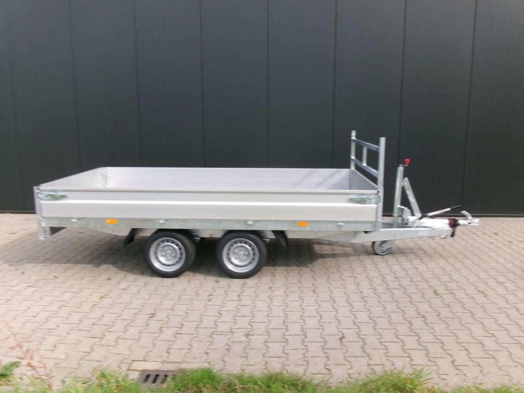 Hapert plateauwagen.  335x160 cm. 2000 kg.  4 weken oud, Niet ingevuld, Zo goed als nieuw, Niet ingevuld, Ophalen