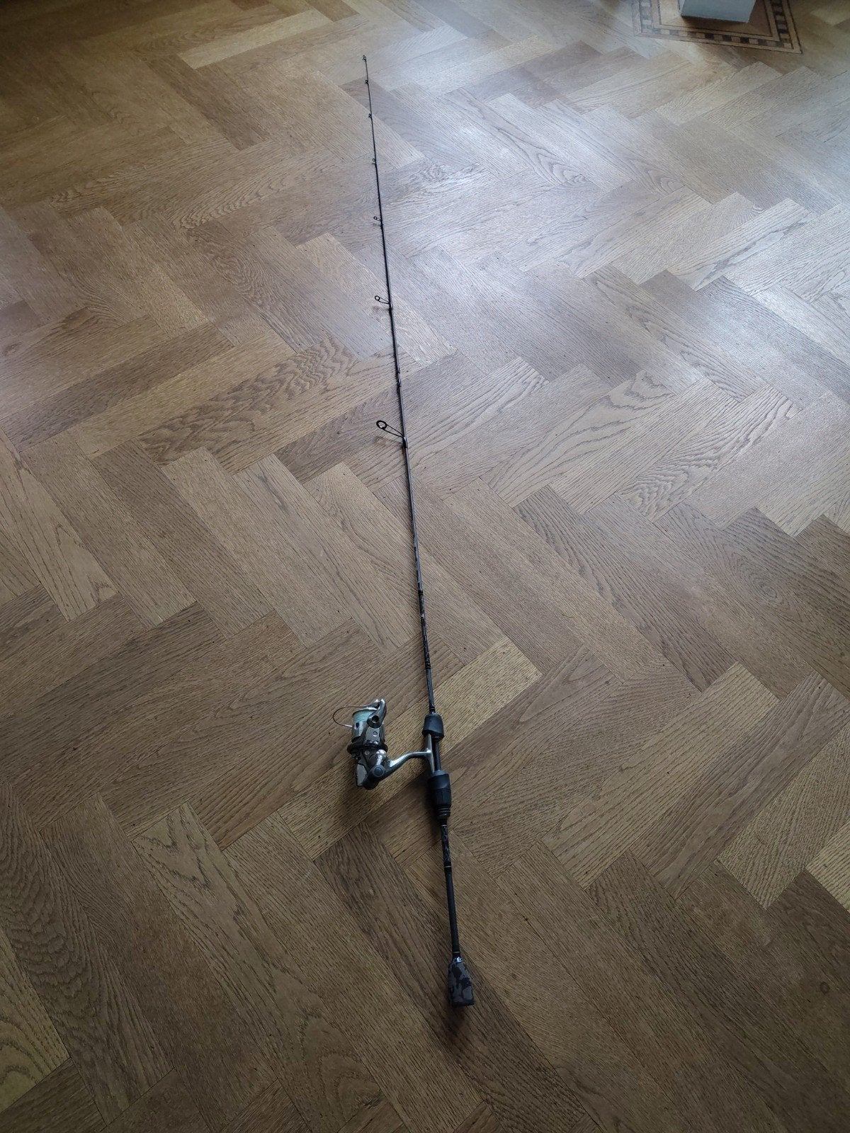Street fishing set: Nomura Hengel & Shimano Twin Power 1000, Watersport en Boten, Ophalen, Zo goed als nieuw, Complete hengel