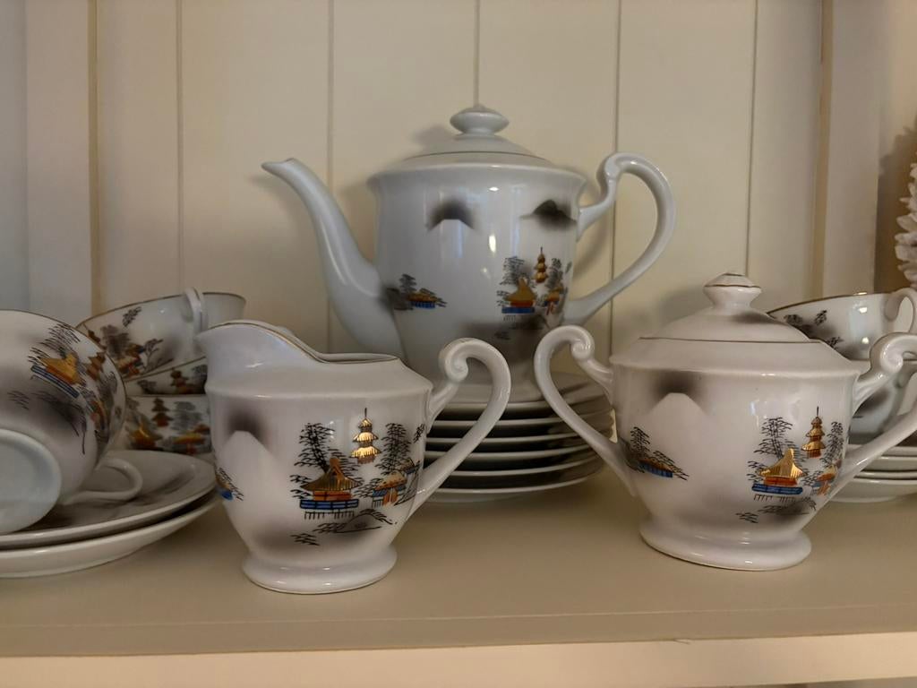Vintage Japans Theeservies, Ophalen