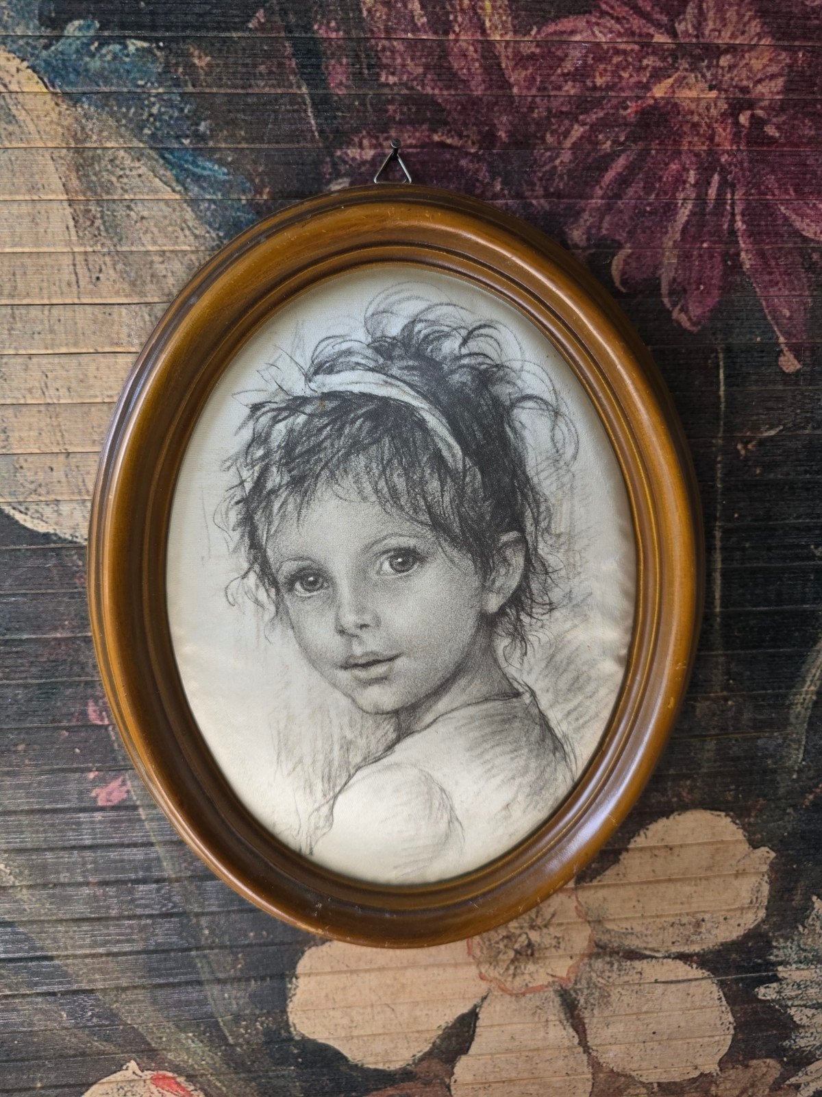 Vintage portret jong meisje op zijde, Ophalen of Verzenden
