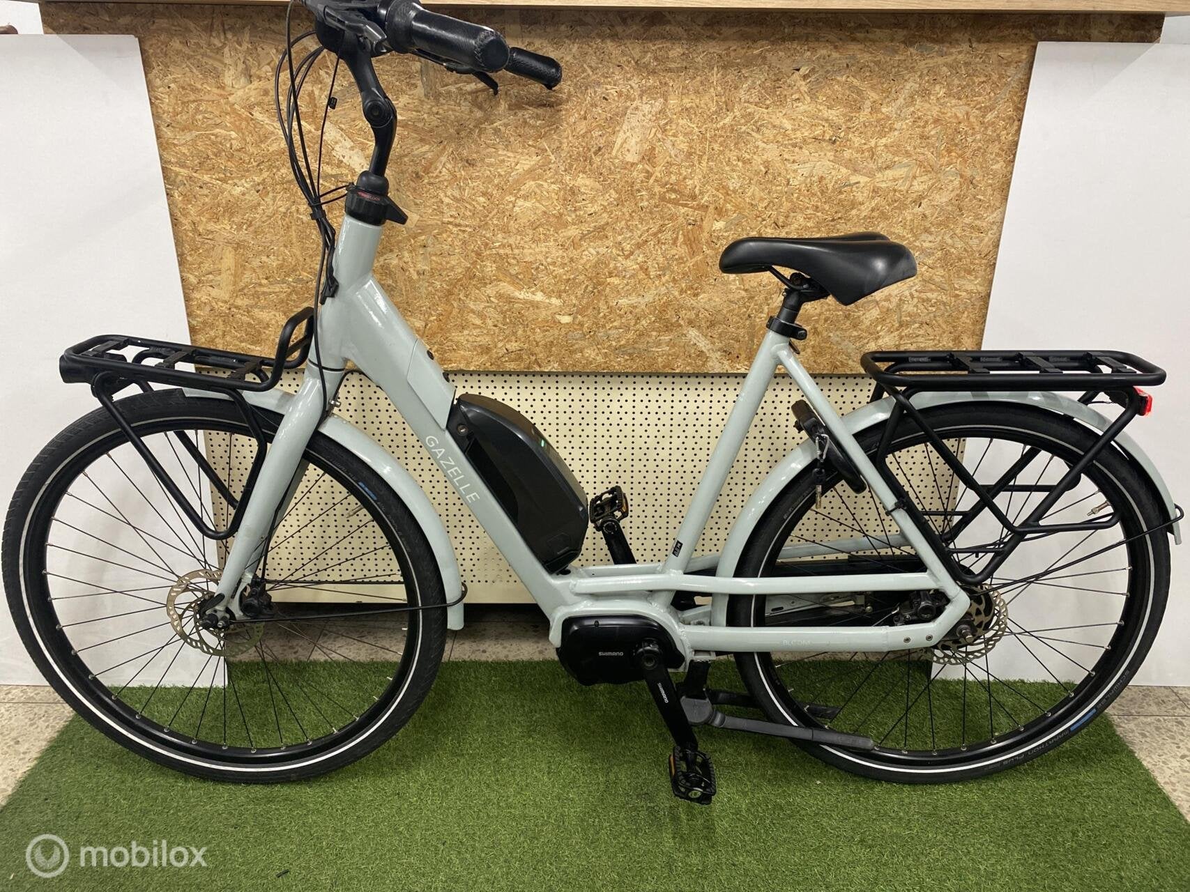 GAZELLE BLOOM C310 2023 ELEKTRISCHE MOEDERS FIETS 57 CM, Zo goed als nieuw, GAZELLE, 50 km per accu of meer, 55 tot 59 cm