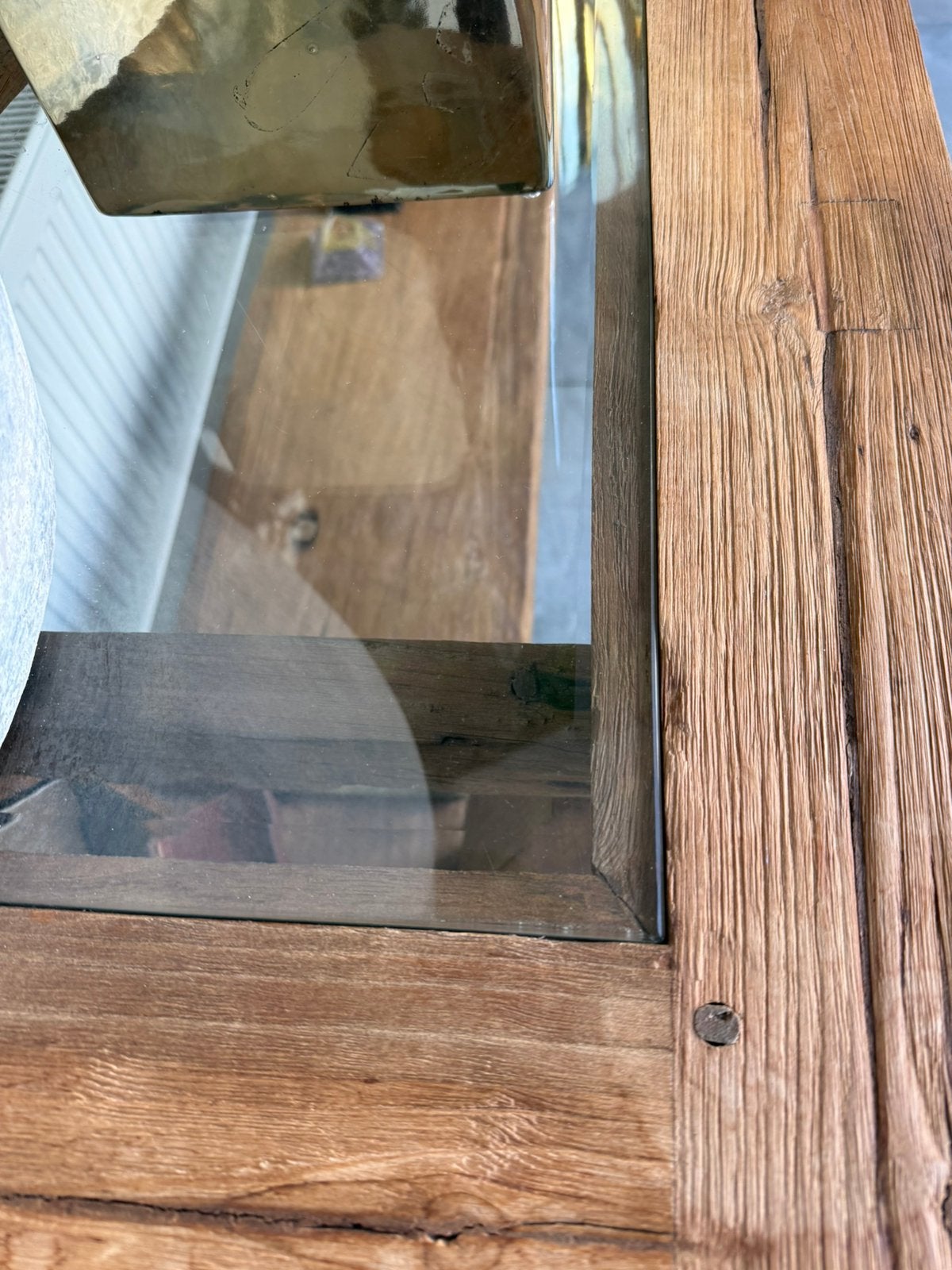 Foto 5 van Dure Teak side tafel (+\- 400 jaar oud)