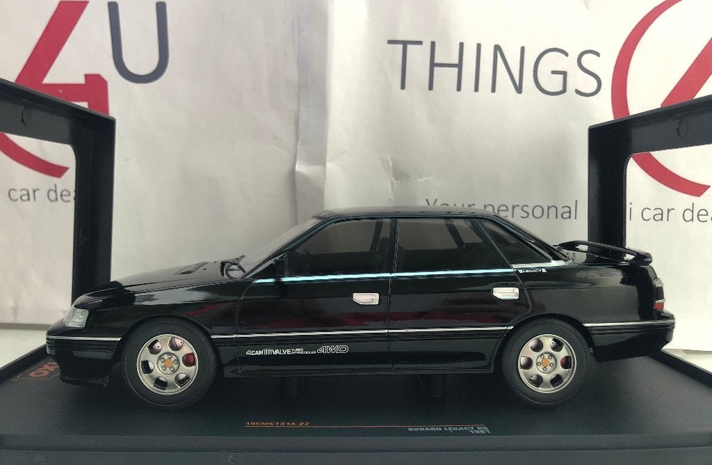 Ixo 1:18 Subaru Legacy RS 1991 zwart nieuw in verpakking, Ophalen of Verzenden, Nieuw, Auto, Overige merken