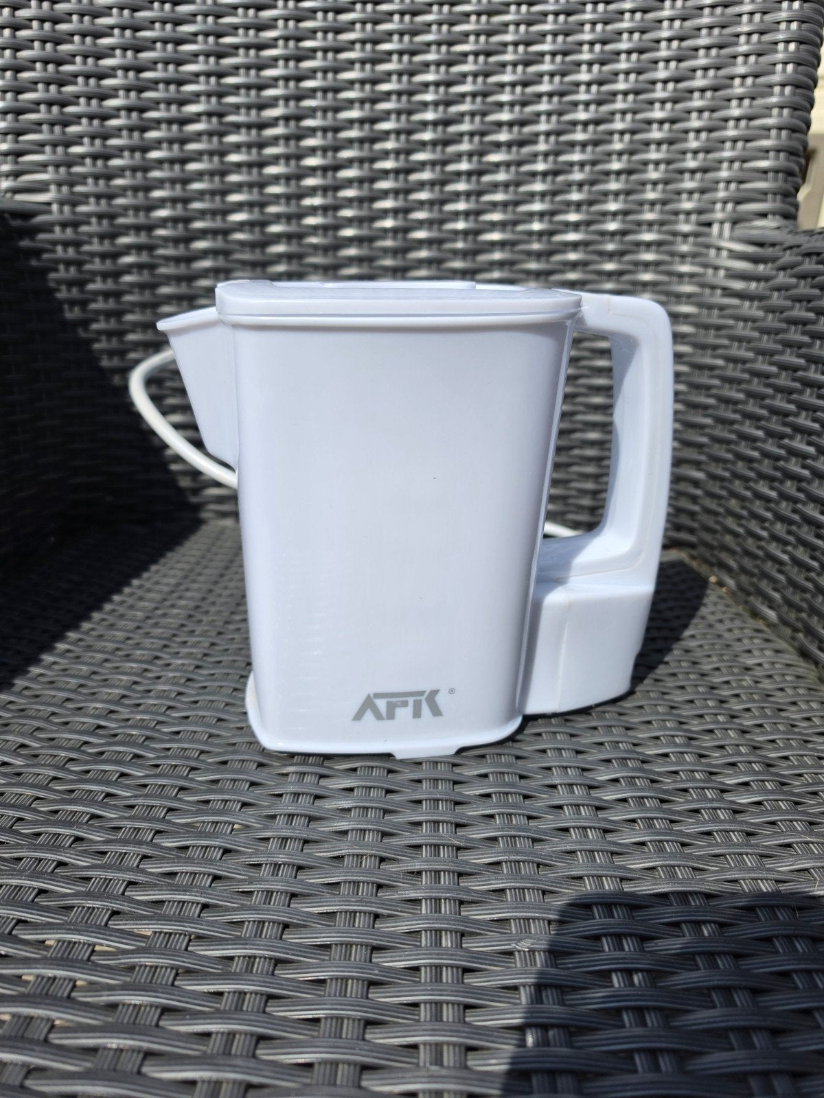 Compacte camping waterkoker - Ideaal voor onderweg!, Witgoed en Apparatuur, Waterkokers, Minder dan 1 liter, Ophalen of Verzenden