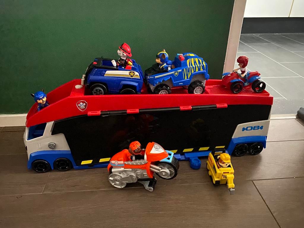 Paw patrol transformeren + extra grote auto's erbij, Ophalen of Verzenden, Zo goed als nieuw