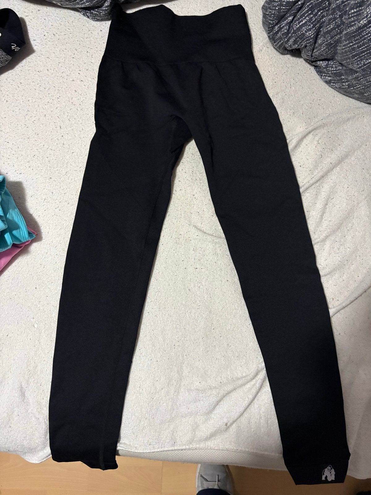 Gorilla Wear sportset: sport-bh (M) + high waist legging (XS, Zwart, Ophalen of Verzenden, Maat 34 (XS) of kleiner, Fitness of Aerobics