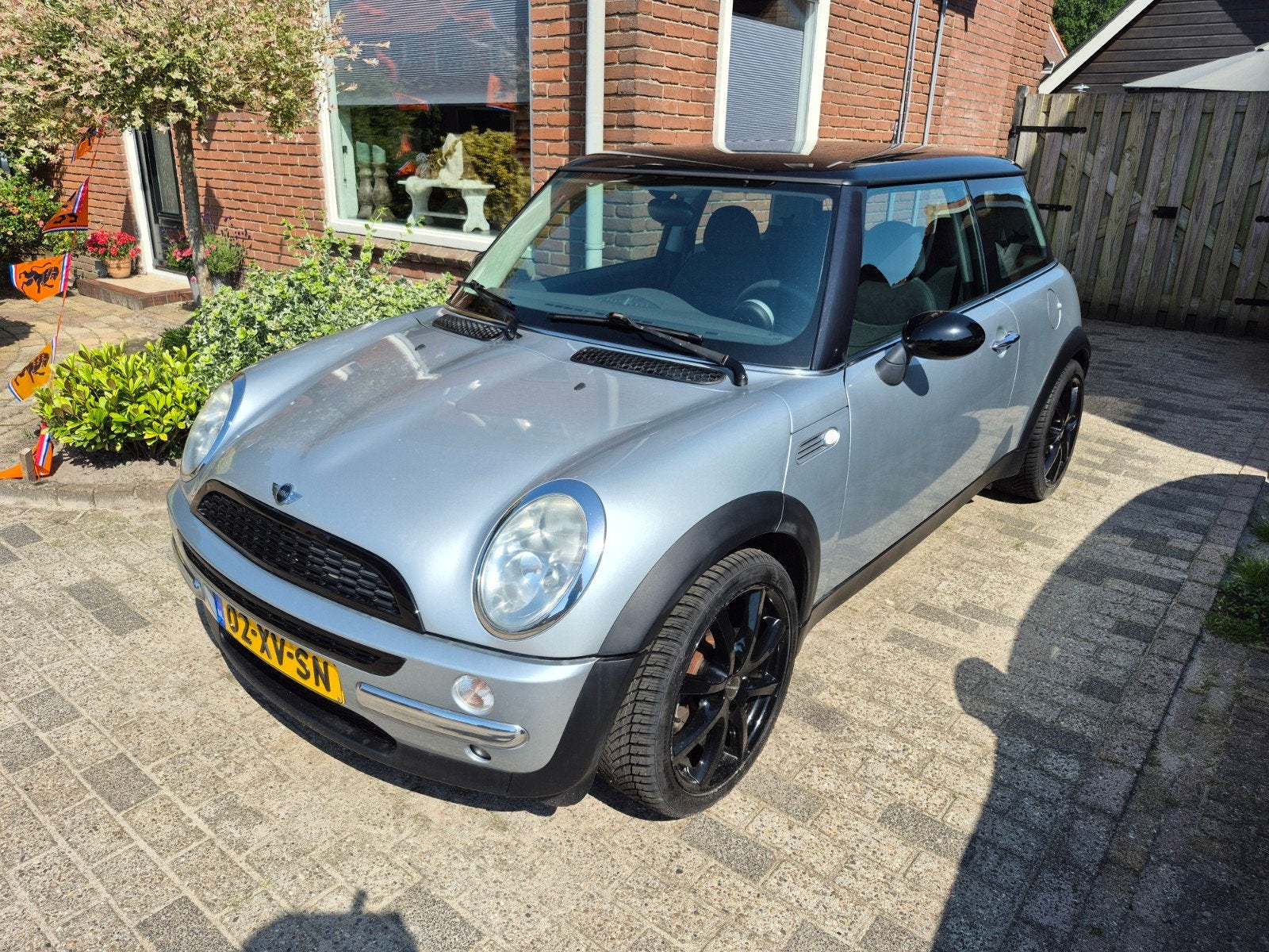 Bijzonder mooie Mini 1.6 16V Cooper Chili, weinig km !, Voorwielaandrijving, 1025 kg, 4 cilinders, 4 stoelen