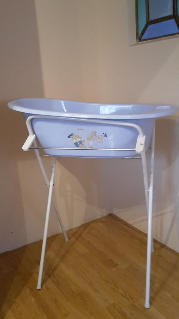 Babybadje met standaard, Kinderen en Baby's, Badjes en Verzorging, Ophalen, Gebruikt, Badje, Bébé-jou