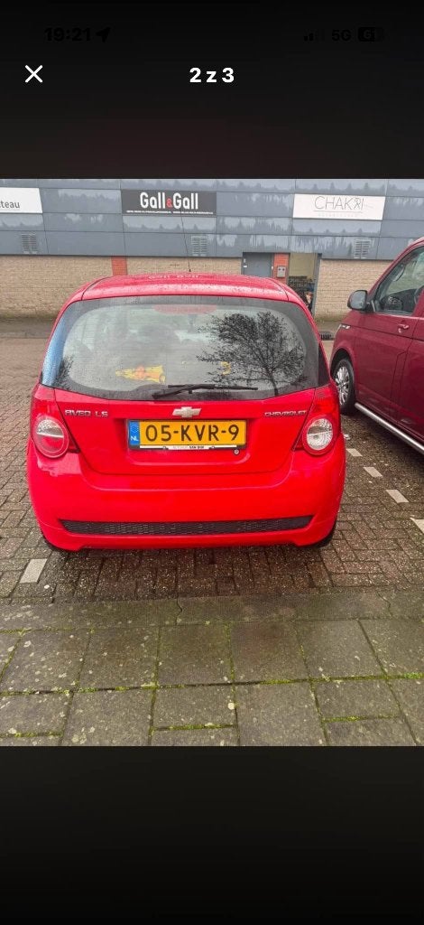 Chevrolet Aveo 1.2 16V 3D 2010 Rood, Auto's, Voorwielaandrijving, 40 €/maand, Aveo, 4 cilinders