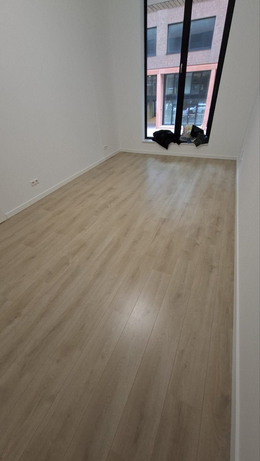 Laminaat leggen, verf, stukadoor 0626236594, Ophalen of Verzenden, Zo goed als nieuw, 75 m² of meer, Laminaat