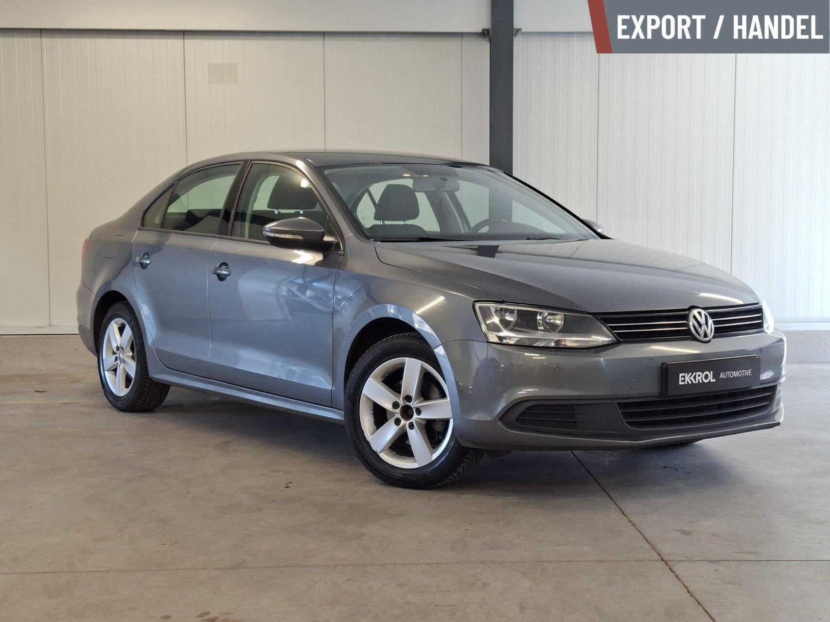 Volkswagen Jetta 1.2 TSI Comfortline (Clima/Cruise/Trekhaak), Auto's, Voorwielaandrijving, Euro 5, Stof, Gebruikt