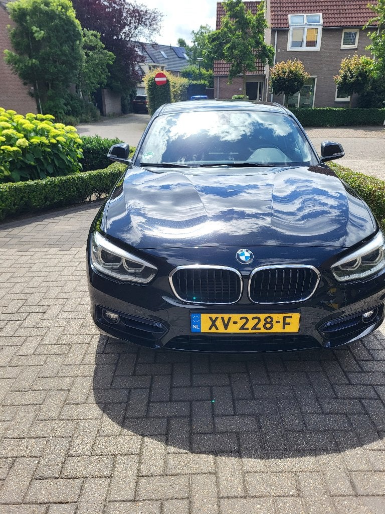 BMW 1-Serie 118i 136pk Aut 2019 Zwart, Auto's, Start-stop-systeem, Zwart, 650 kg, Particulier