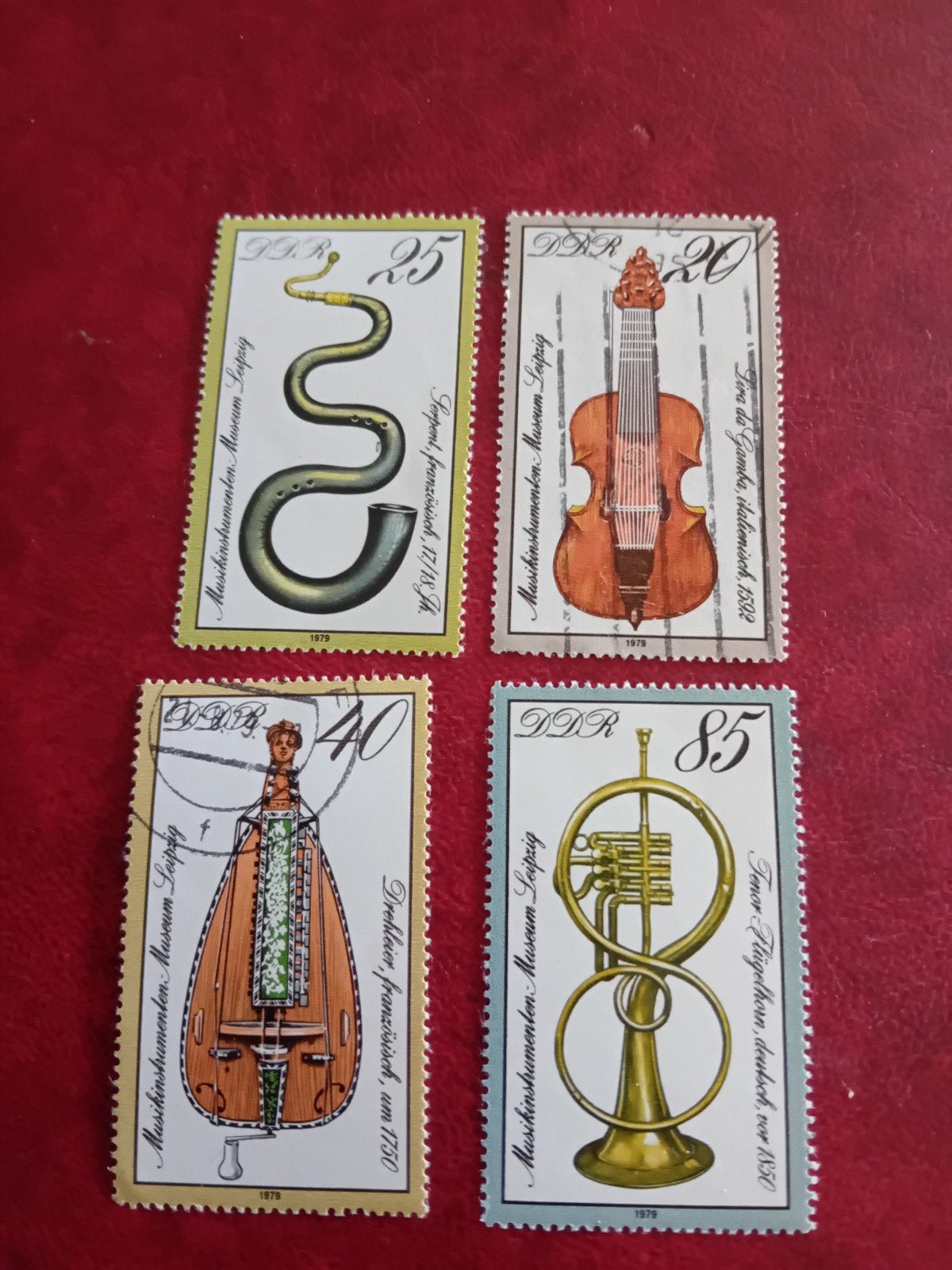 DDR Postzegels Muziekinstrumenten Museum Leipzig 1979, Ophalen of Verzenden, DDR, Gestempeld