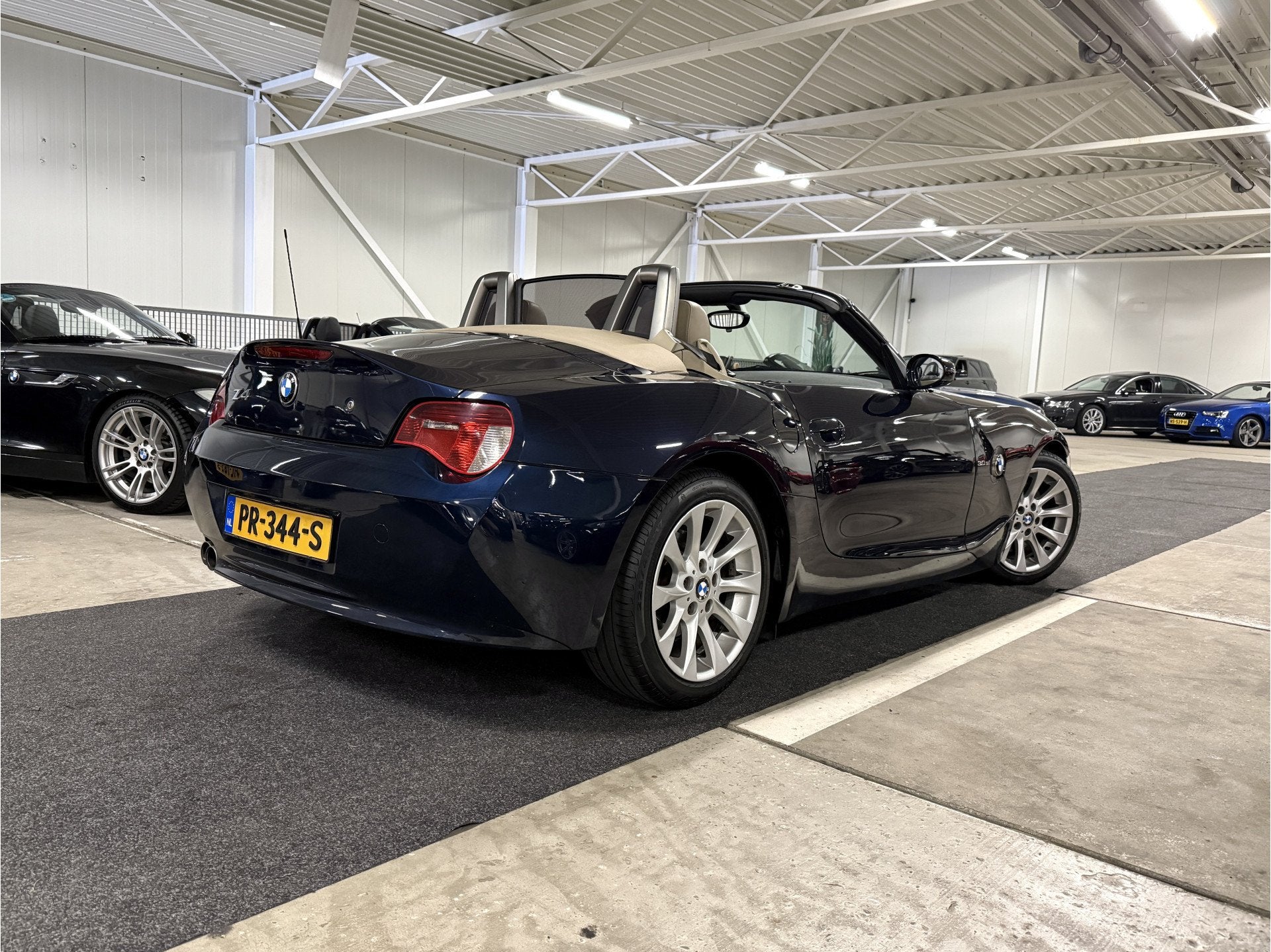 BMW Z4 [E85 LCI] 3.0 Si Aut. Roadster l 265pk l Beige kap l, Automaat, Achterwielaandrijving, Gebruikt, Cabriolet