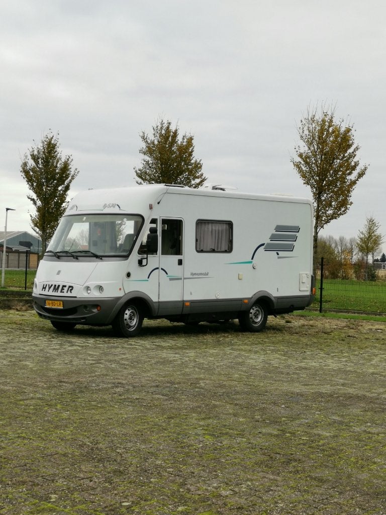 Hymer camper B574  2.8JTD motor met frans en een hef bed, Integraal, Chemisch toilet, Ringverwarming, Fiat