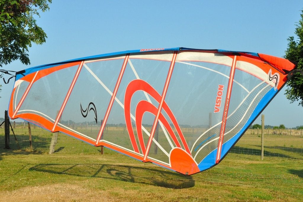 SimmerStyle Vision 4.7m2 - Wave zeil, Watersport en Boten, Windsurfen, Overige merken, Gebruikt, 3.5 tot 5 m², Met draagtas