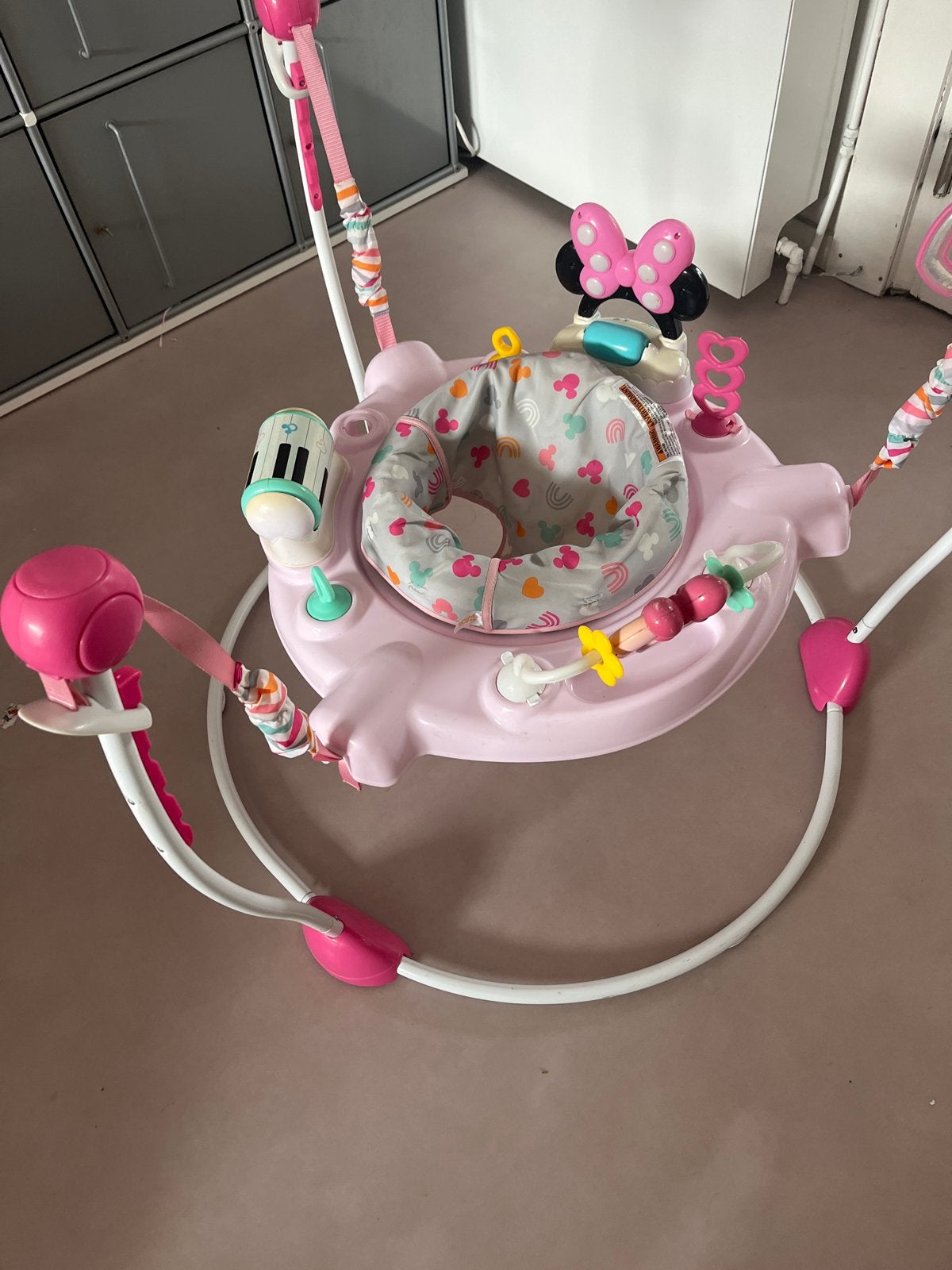 Minnie Mouse Baby Jumperoo - Roze met Speeltjes, Ophalen, Gebruikt