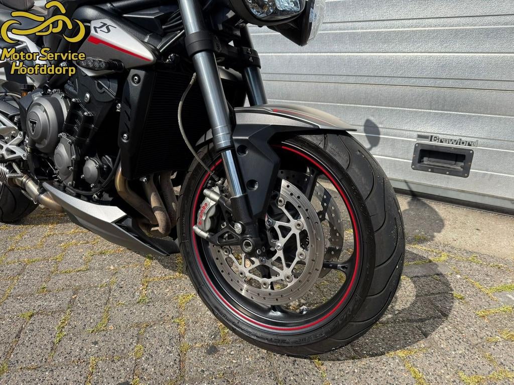 TRIUMPH STREET TRIPLE 765 RS (bj 2018), Motoren, Motoren | Triumph, Motorrijbewijs A, Bedrijf, 765 cc, Meer dan 35 kW