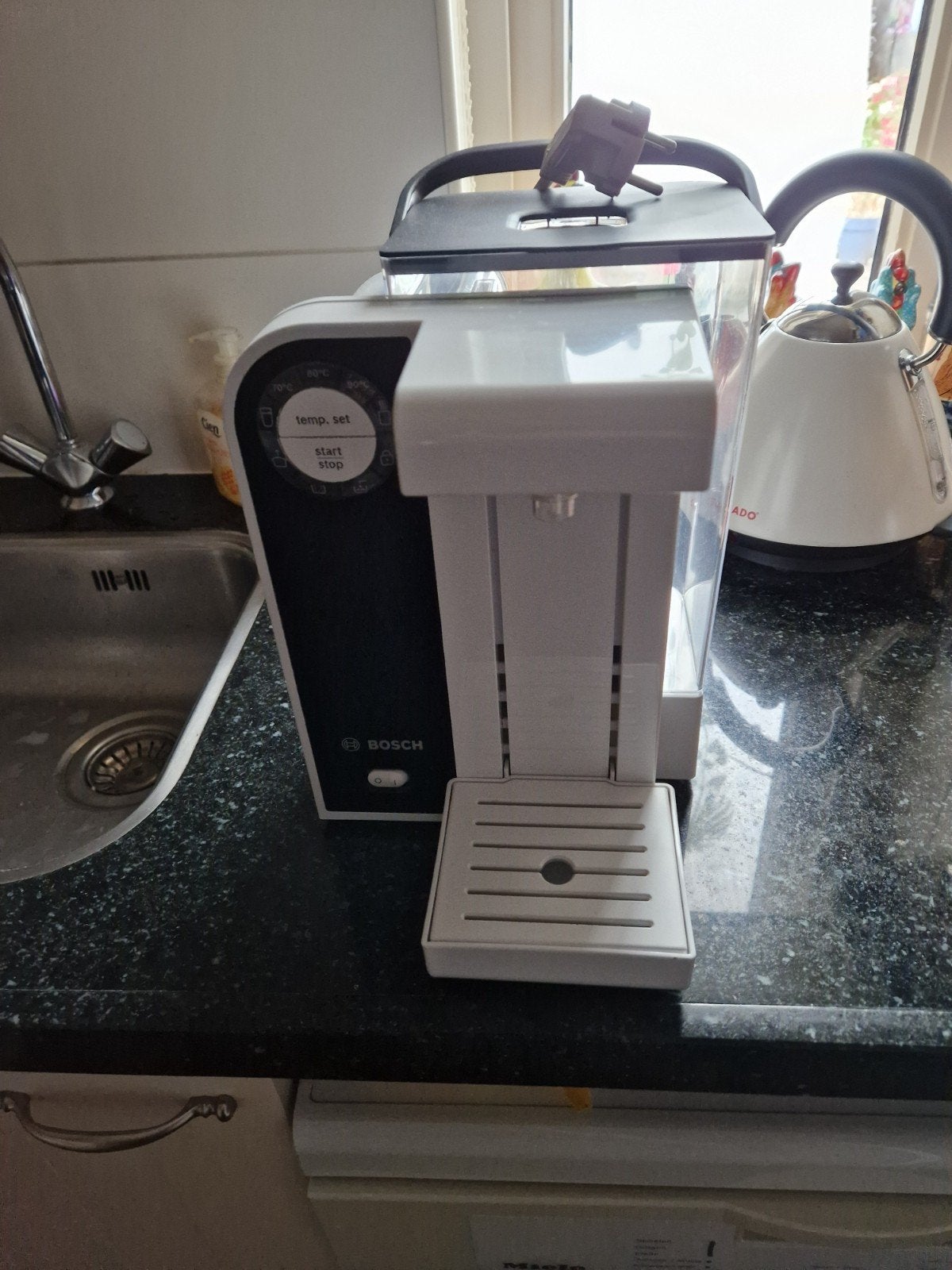 Bosch Tassimo Vivy 2 - Compacte en stijlvolle waterdispenser, Ophalen of Verzenden