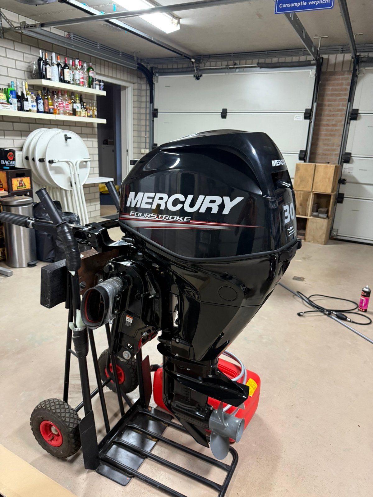 Splinternieuwe Mercury 30 PK EFI PRIJS VERLAAGD, Watersport en Boten, Ophalen, 10 tot 30 pk, Viertaktmotor, Zo goed als nieuw