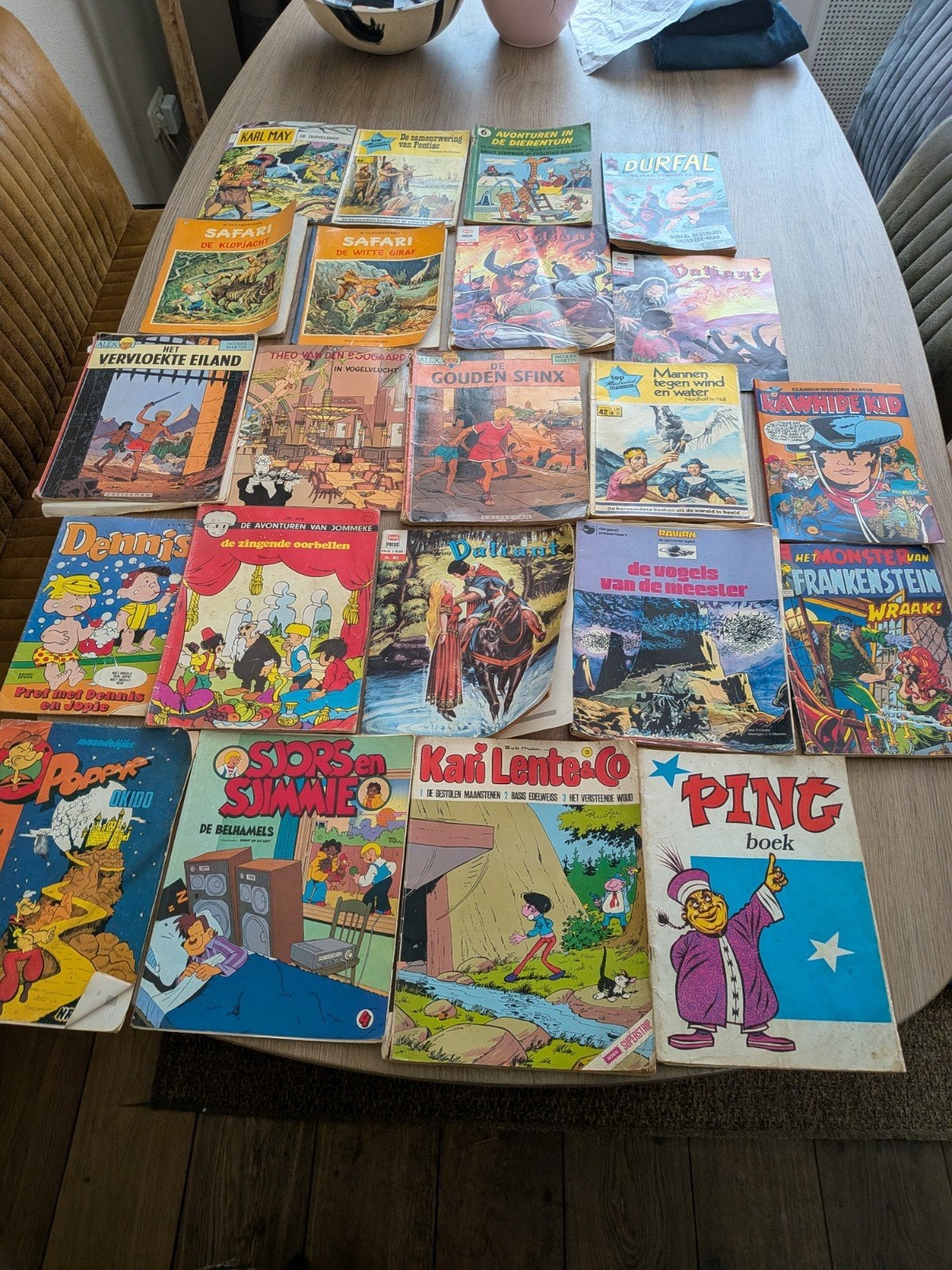 Collectie van 22 vintage Nederlandse stripboeken
Jaren '70
A, Boeken, Strips | Comics, Meerdere comics, Ophalen, Gelezen, Europa