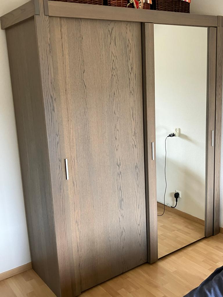 Kledingkast met spiegel en schuifdeuren, Met plank(en), 100 tot 150 cm, 200 cm of meer, Ophalen of Verzenden